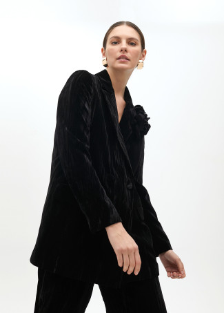 Americana velvet con flor en solapa