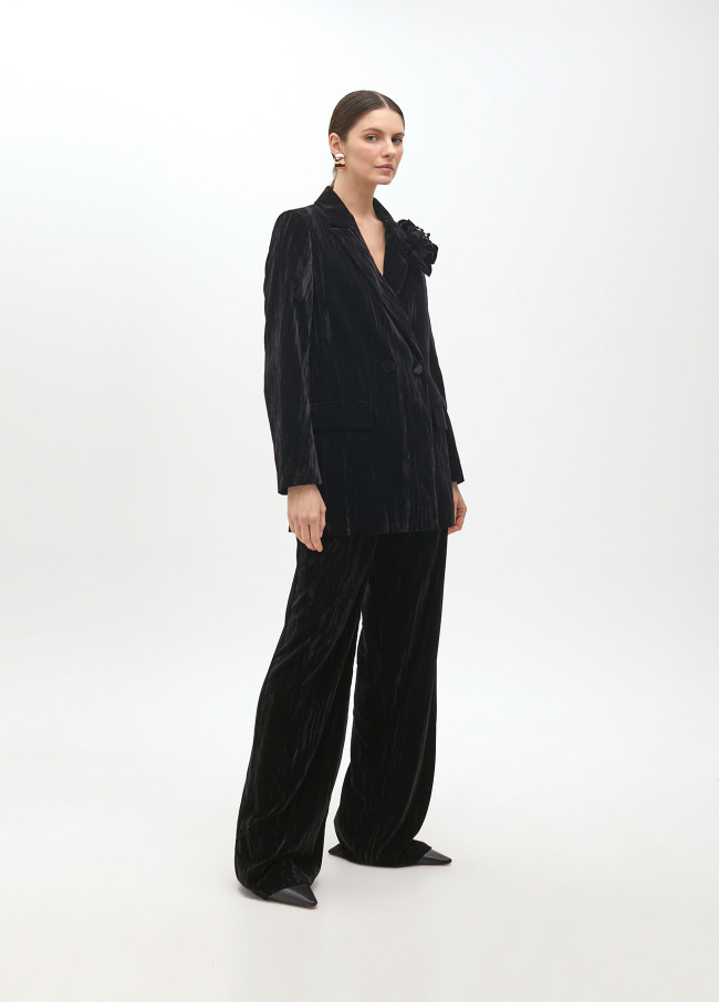 Americana velvet con flor en solapa