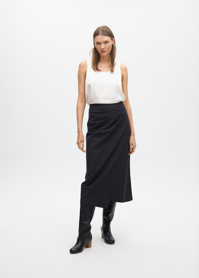 Top básico tirante ancho