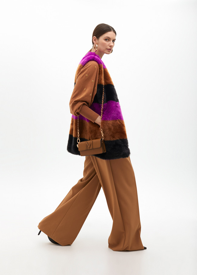 Fuzzy gilet with contrast stripes