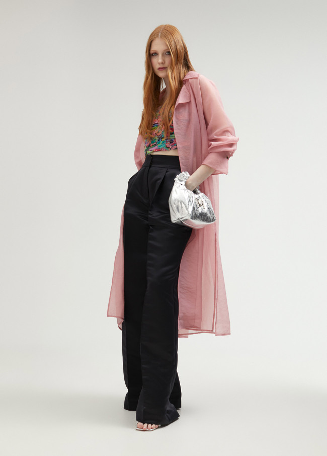 Pantalón palazzo de pinzas satinado