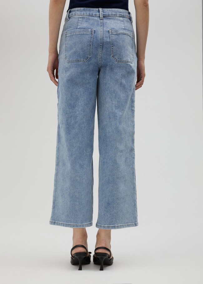 Cropped Jeans mit Pailletten