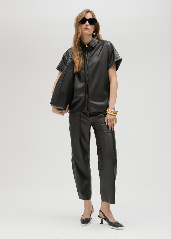 Sobrecamisa manga corta en efecto piel