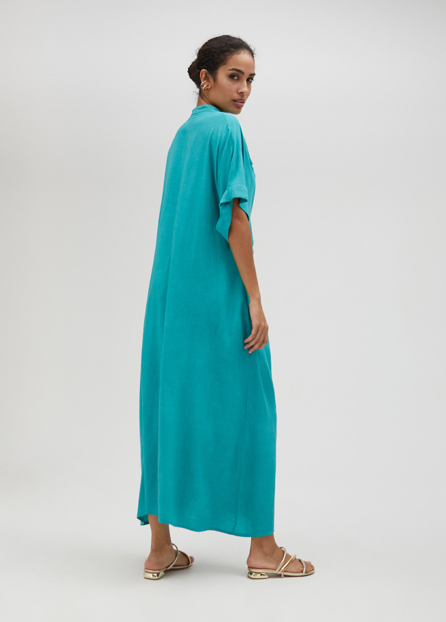 Long dress with front knot