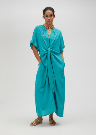 Long dress with front knot