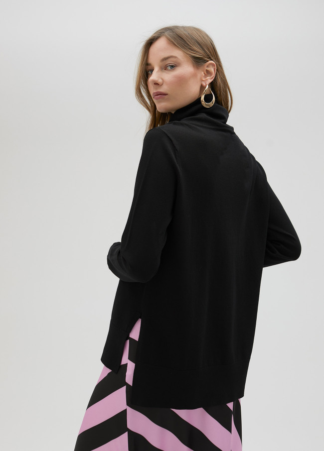 Pullover collo morbido