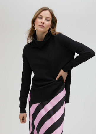 Pullover mit Wasserfallkragen