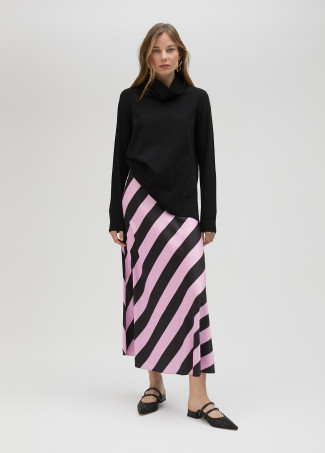 Pullover mit Wasserfallkragen