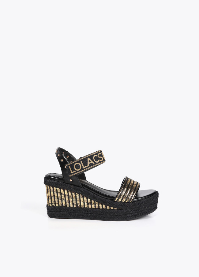 Chaussures compensées détails métallisés