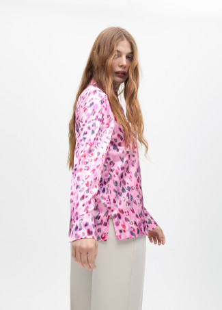 Straight animal print shirt