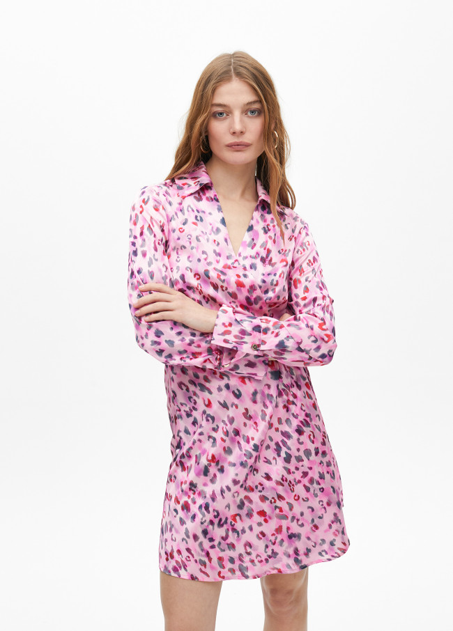 Short knotted animal print crossover dress