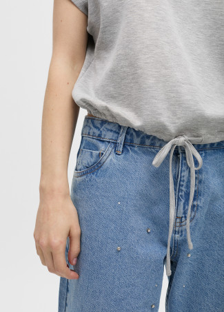 High-waist straight fit jeans with shiny details