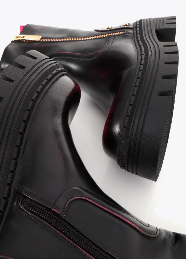 Ombré effect ankle boots with metallic details