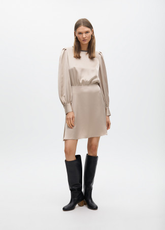 Short dress with jewel detail on the neck
