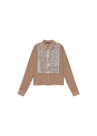 Hemd mit Pailletten auf der Vorderseite