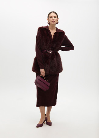 Gilet with fuzzy lining and logos