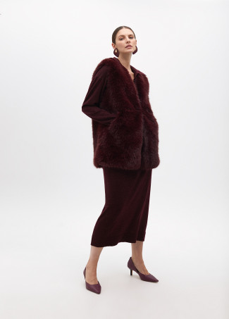 Gilet with fuzzy lining and logos