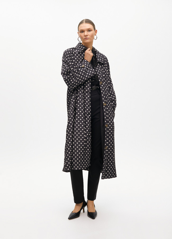 Long lightweight parka with polka dots