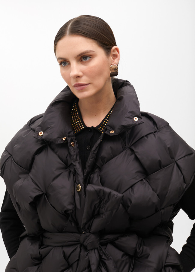 Plaited quilted gilet with fabric belt