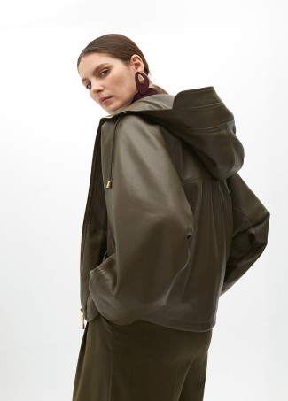 Bomber manga murciélago con capucha