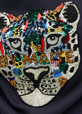 Animal sweatshirt with rhinestones