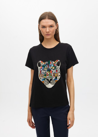 Animal T-shirt with rhinestones