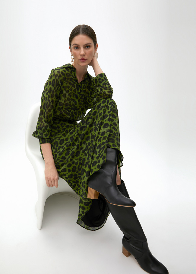 Animal print teardrop neck dress
