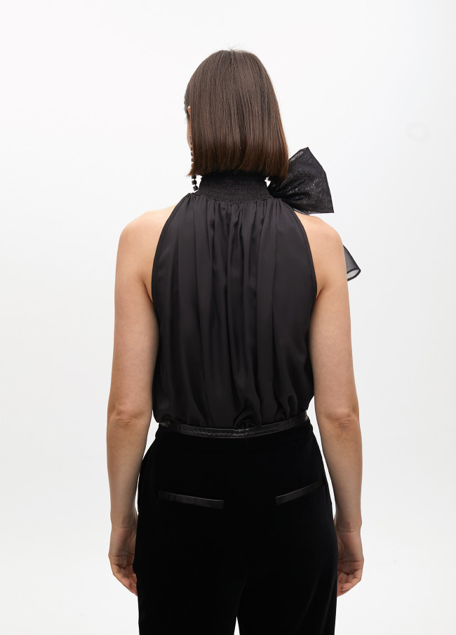 Top Halter com Laço