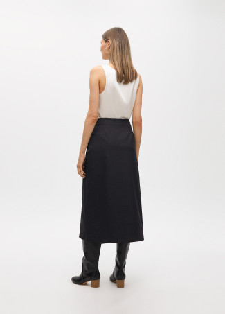 Falda asimétrica fruncida