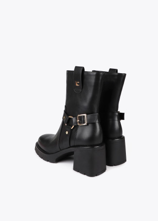 Heeled biker boots with metallic details