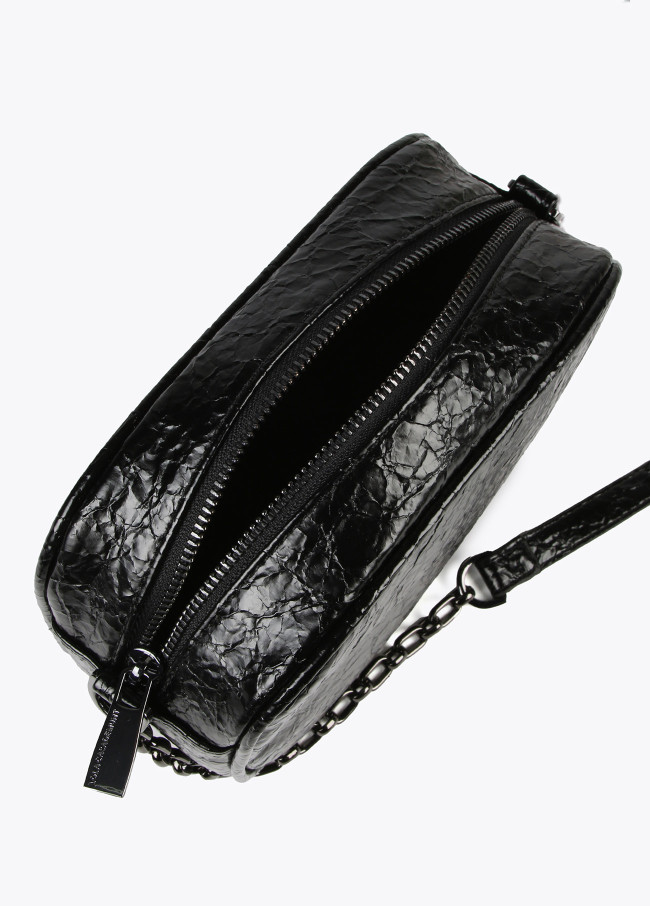 Shiny faux leather crossbody bag with raised logo