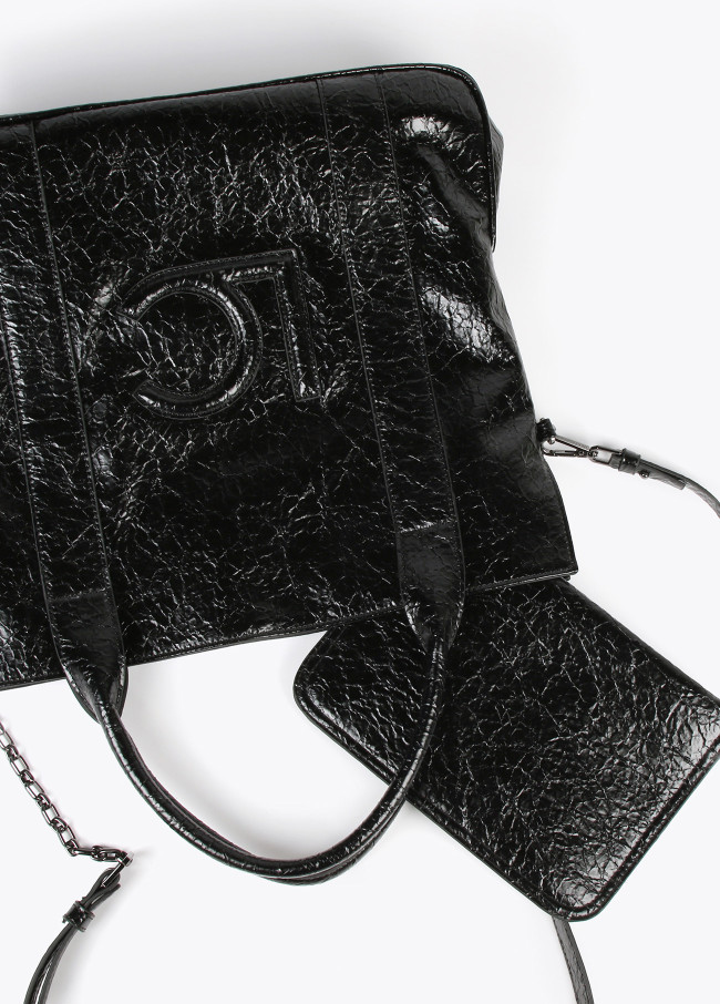 Shopper con logo en relieve