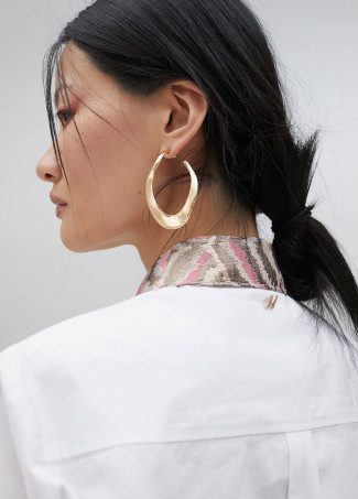 Camisa con detalles en tejido jacquard