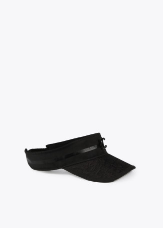 Visera tejido monograma