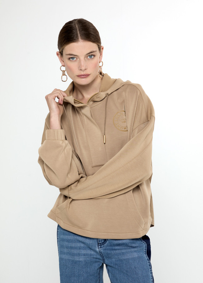 Sudadera bolsillo delantero