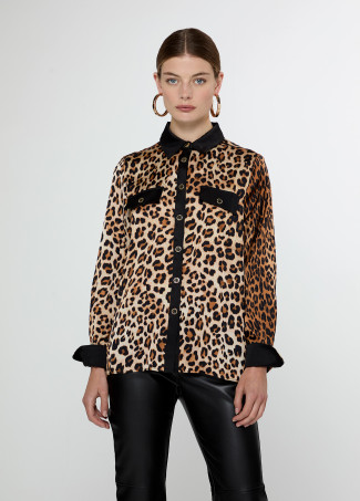 Animal print collared shirt with flap and contrast collar