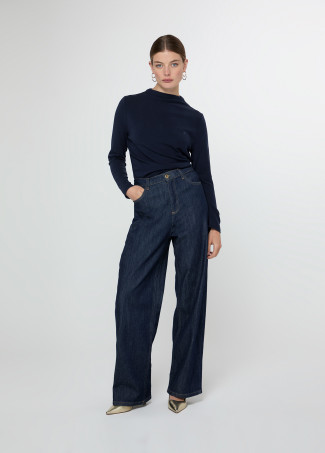 Striped mock neck T-shirt with long sleeves