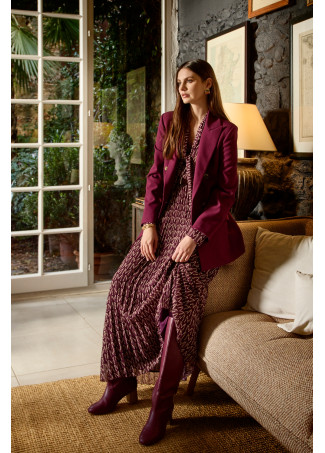 Long pleated dress with logotyped