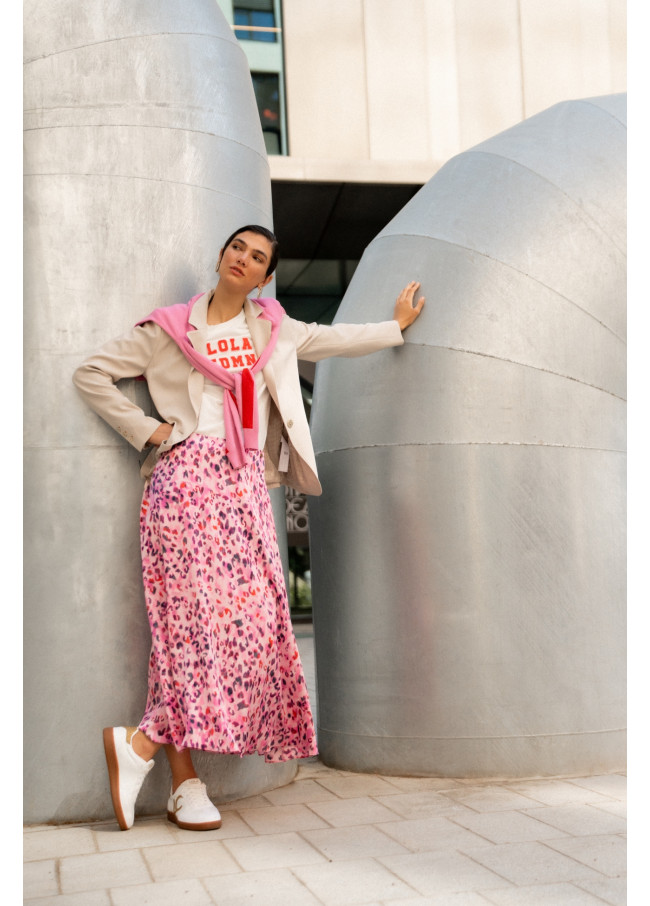 Americana detalle bolsillo bordado