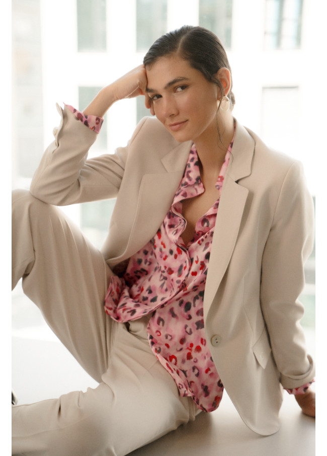 Blazer with embroidered pocket detail