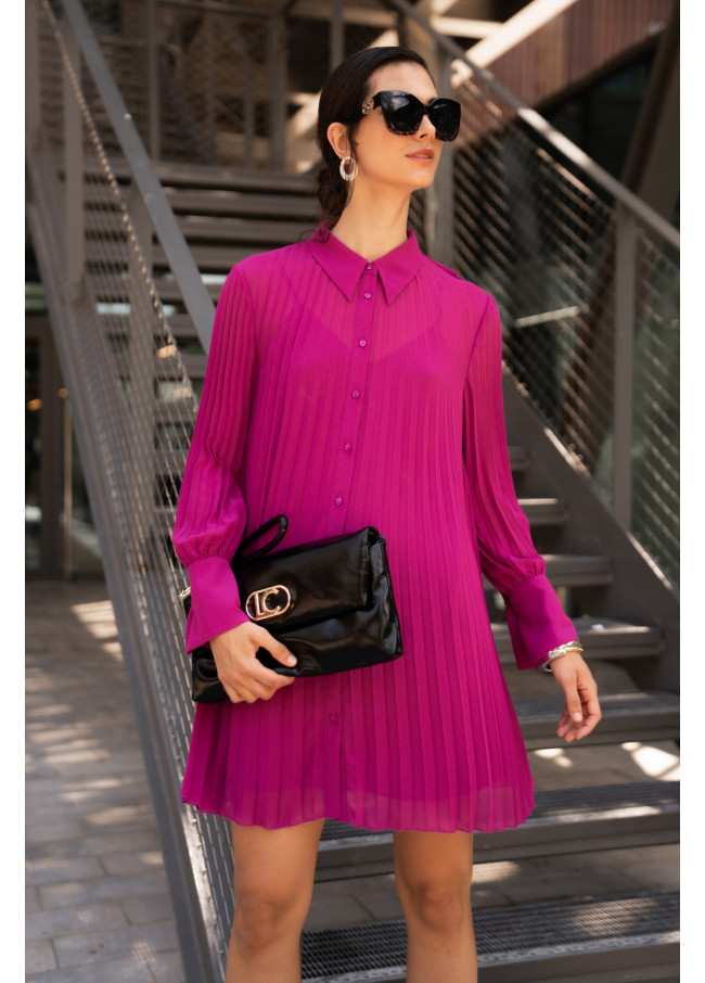Short pleated dress