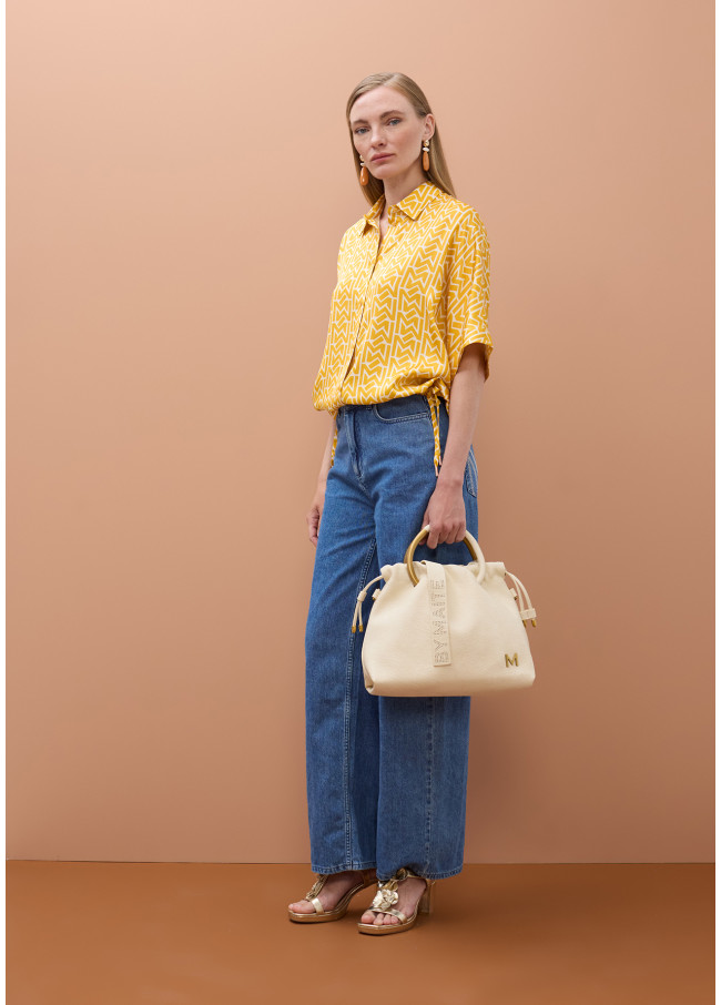 Chemise satinée à manches tombantes avec...