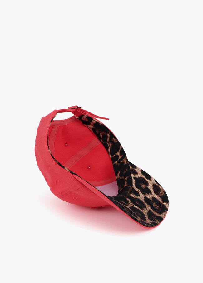 Casquette avec Logo Brodé