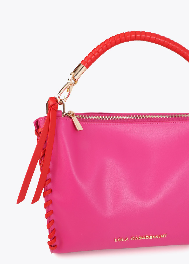 Bolsa com Detalhe Trançado Contraste