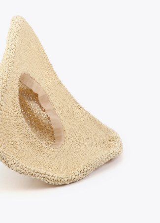 Wide brim raffia-effect hat