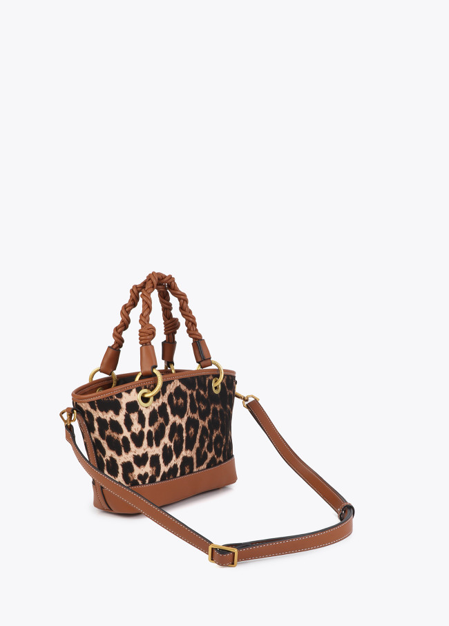 Mini capazo leopardo y efecto piel