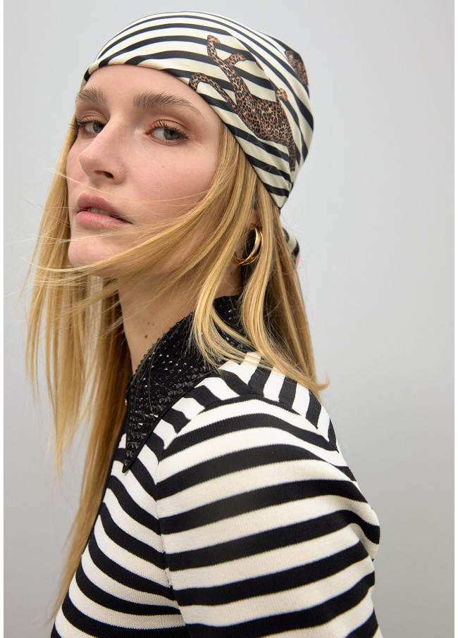 Foulard in Satin con Righe e Stampa Leopardo