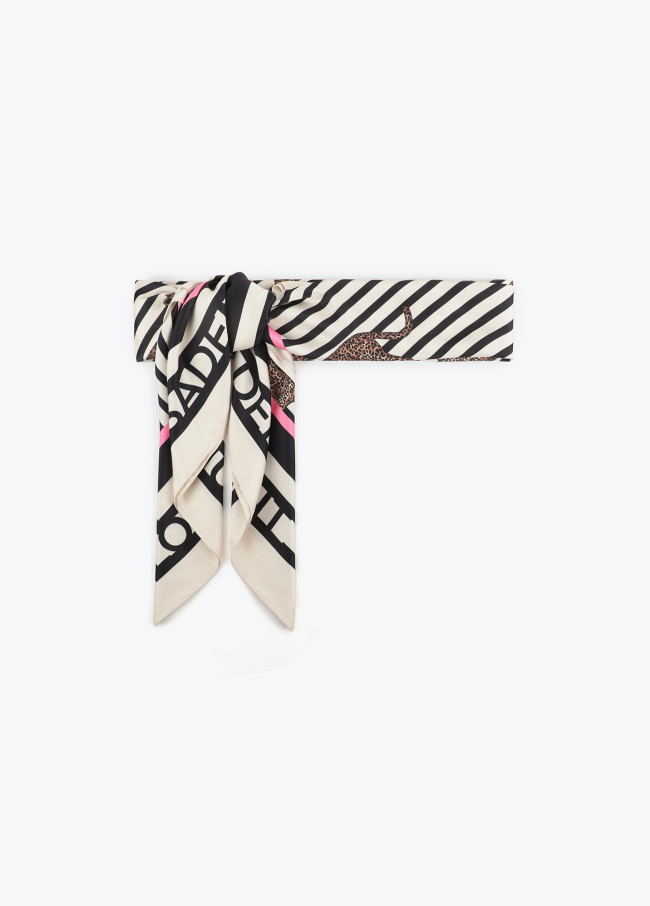 Pañuelo satinado con rayas y leopardos