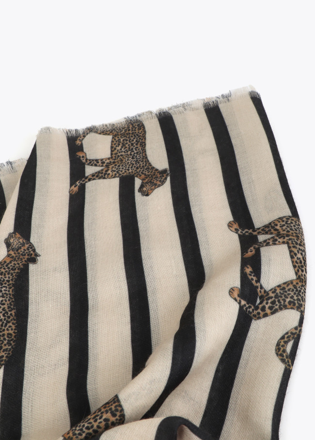 Fular estampado combinado de rayas y leopardos
