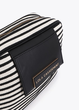 Gestreiftes Cross-Gewebe mit Ledereffekt